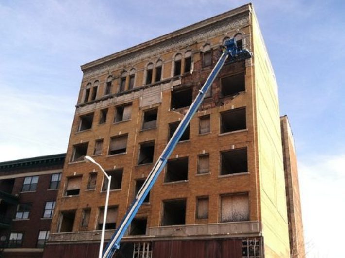 facade of 5 story building in Detroit